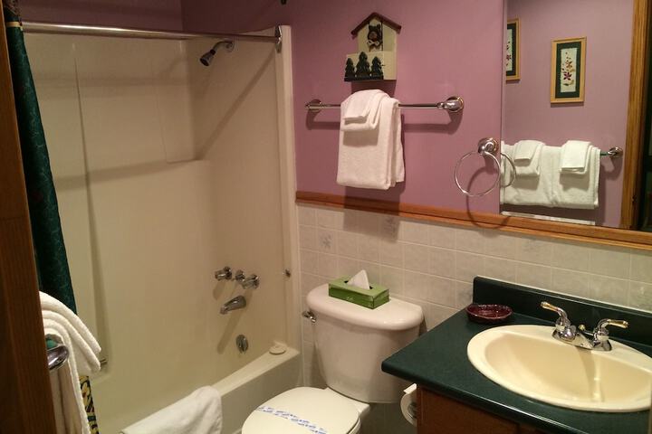 Room 75 of 102