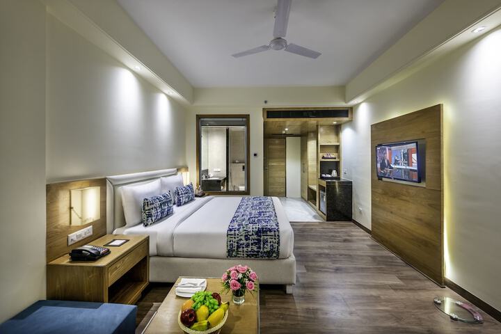 Room 8 of 21