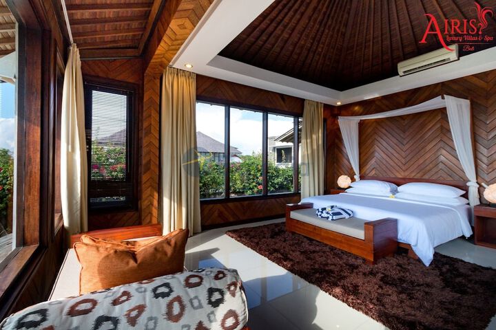 Room 3 of 39