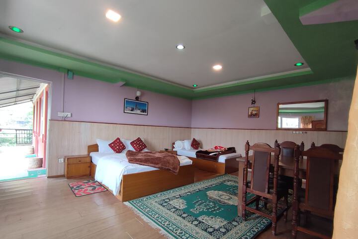 Room 7 of 46