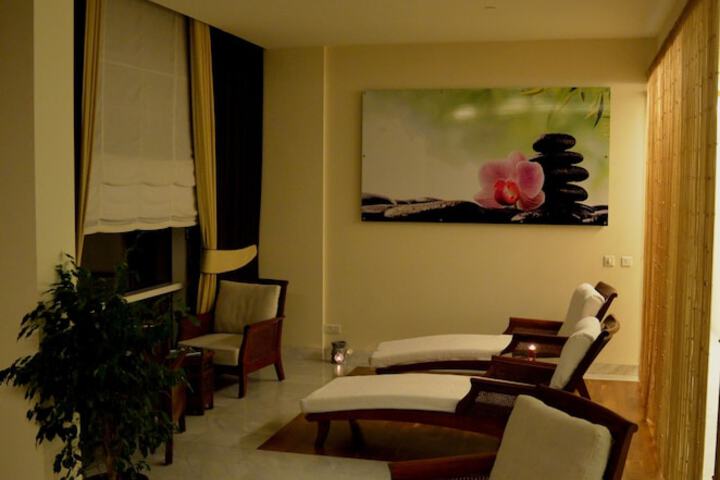 Room 39 of 55