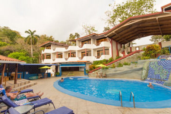 Pool 22 of 27