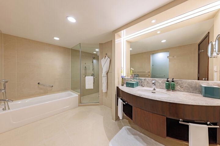 Clean Restrooms