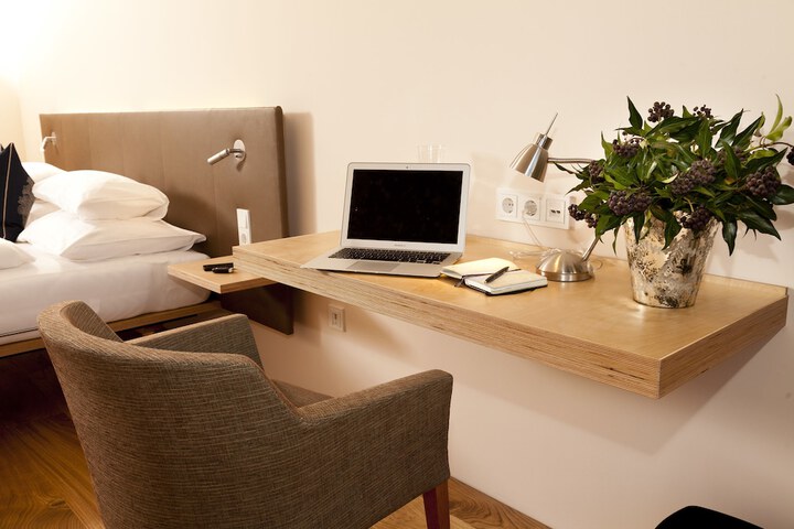 In-room business center