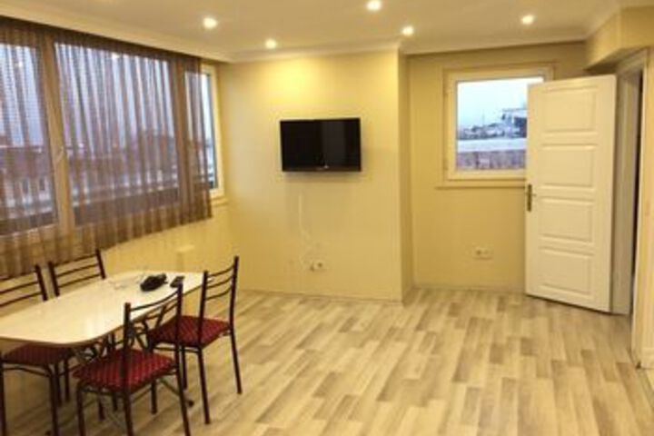 Room 17 of 18