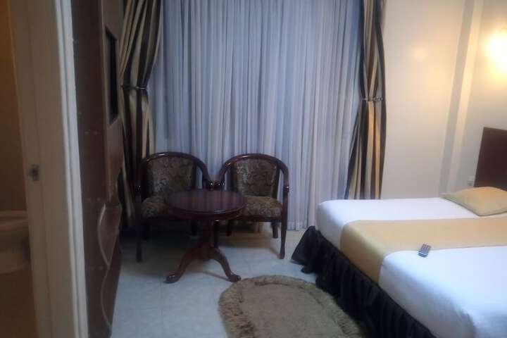 Room 28 of 52