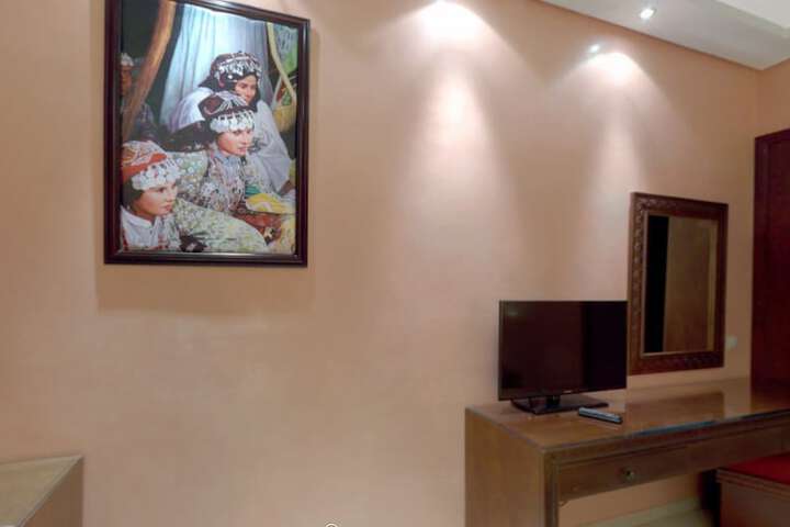 Room 13 of 23