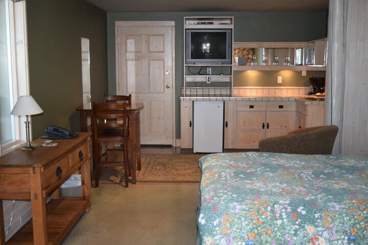 Room 6 of 41