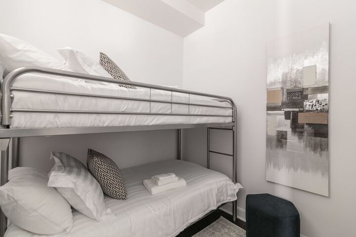 Room 155 of 197