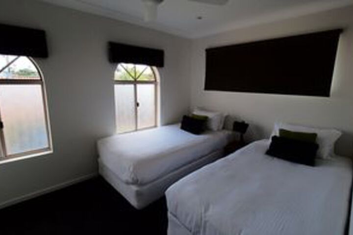 Room 7 of 22
