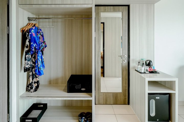 Room 20 of 63