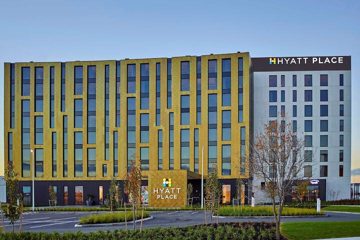 Hotel 42 of 43