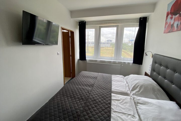 Room 29 of 60