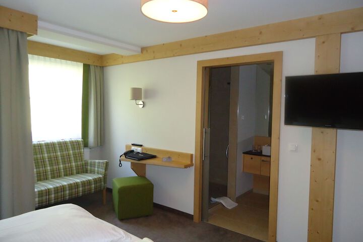 Room 14 of 139