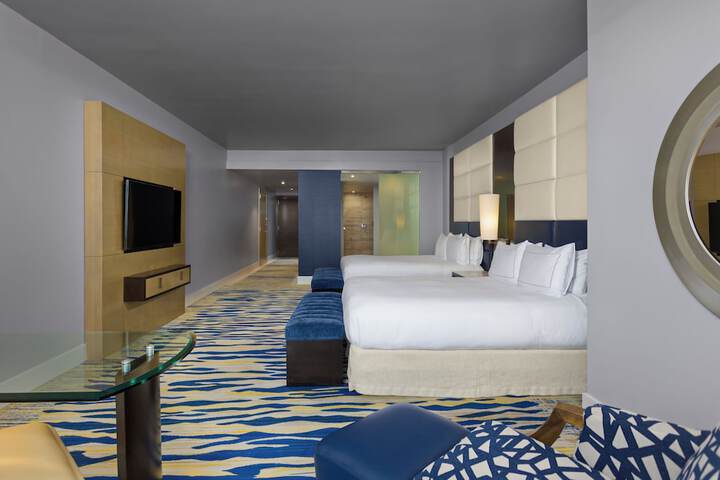 Room 28 of 147