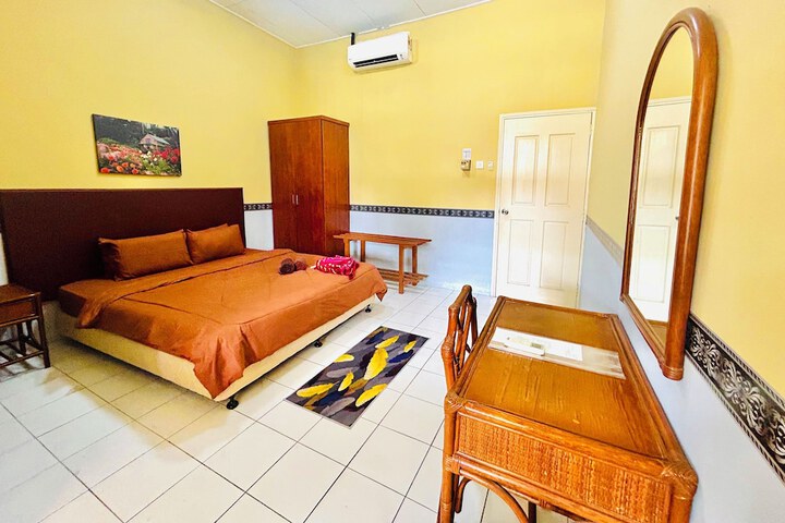 Room 14 of 91