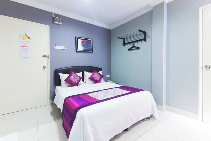 Room 17 of 54