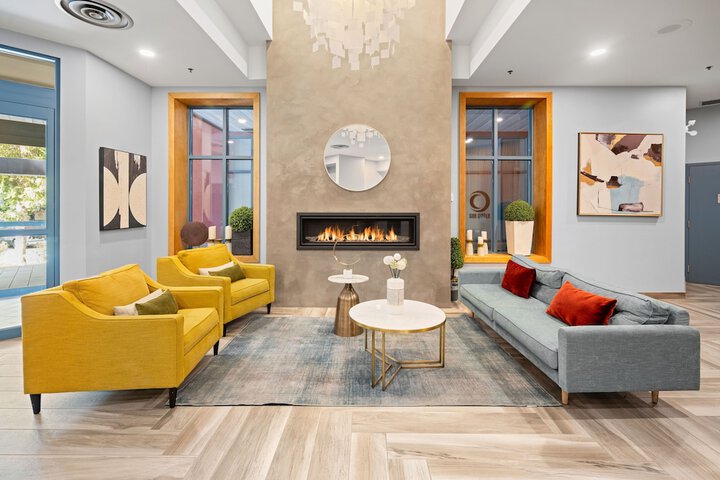 Hotel Interior 7 of 92