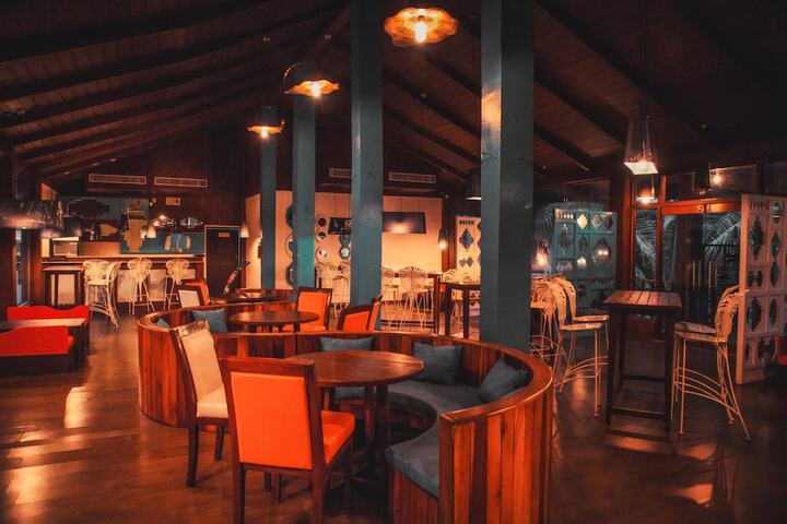 Dining Photos