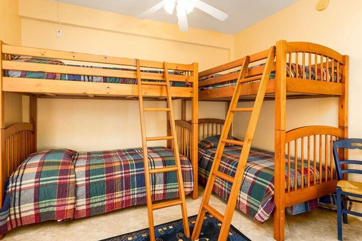 Room 3 of 4