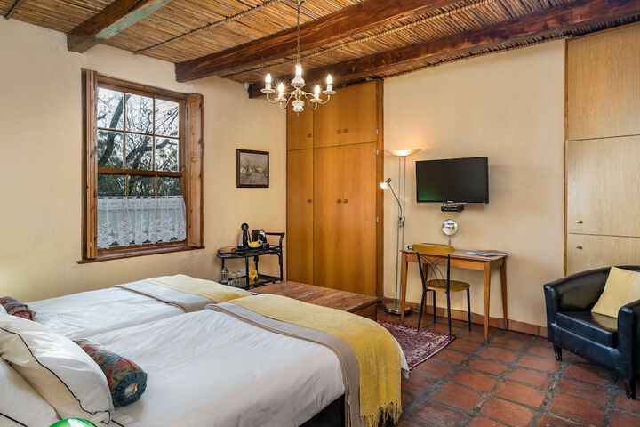 Room 27 of 115