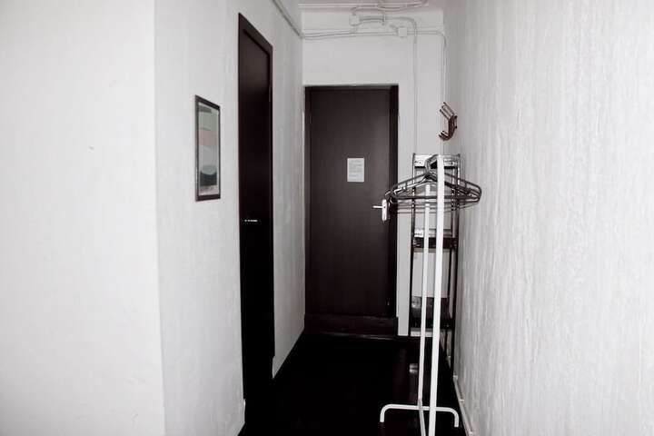 Room 10 of 46