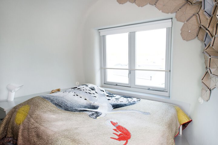 Room 16 of 22