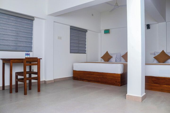 Room 6 of 40