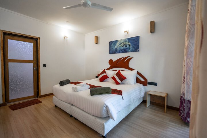 Room 10 of 23