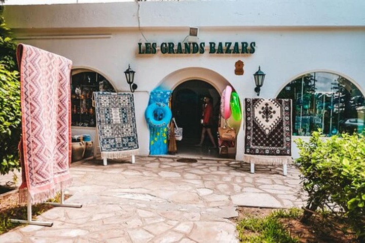 Gift shop