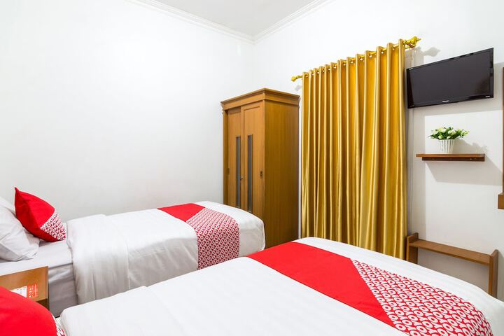 Room 15 of 30