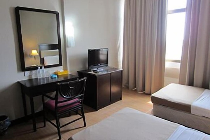 Room 25 of 45