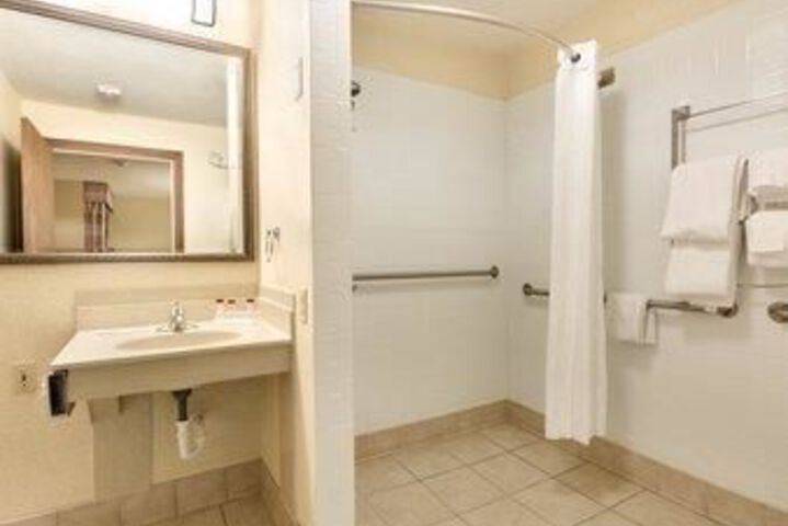 Photo of Ramada Huntsville