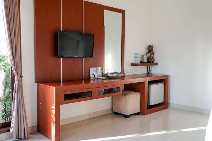 Room 13 of 133