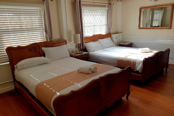 Room 28 of 59