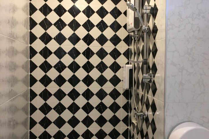 Room 43 of 51