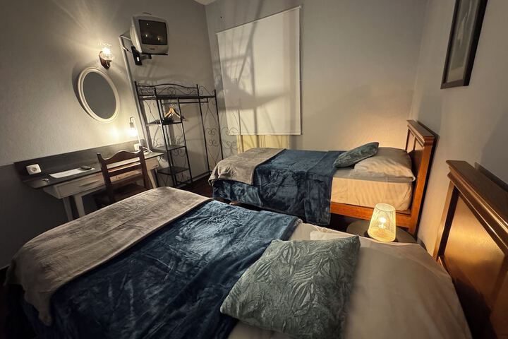 Room 20 of 39