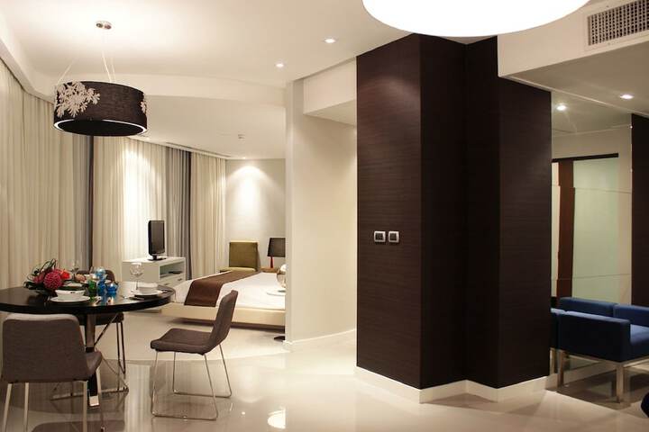 Room 86 of 168