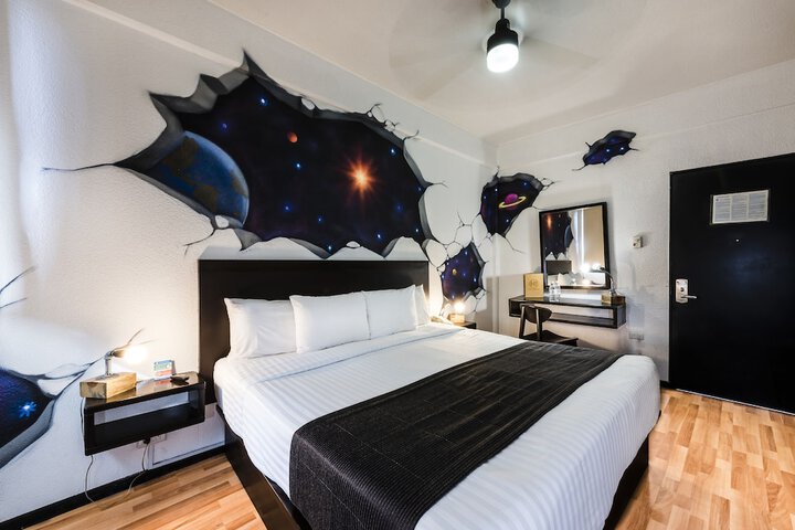 Room 6 of 41