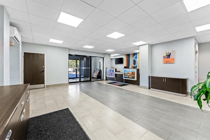 Hotel Interior 4 of 55