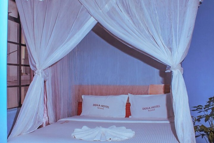 Room 3 of 14
