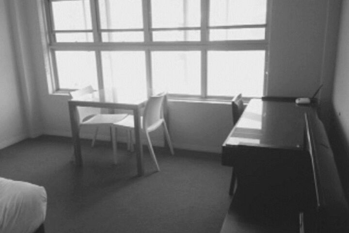 Room 13 of 30