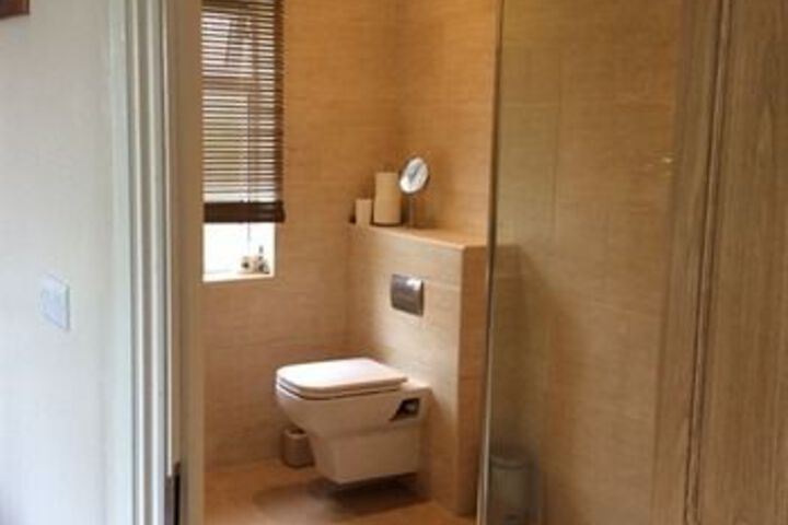 Room 2 of 14