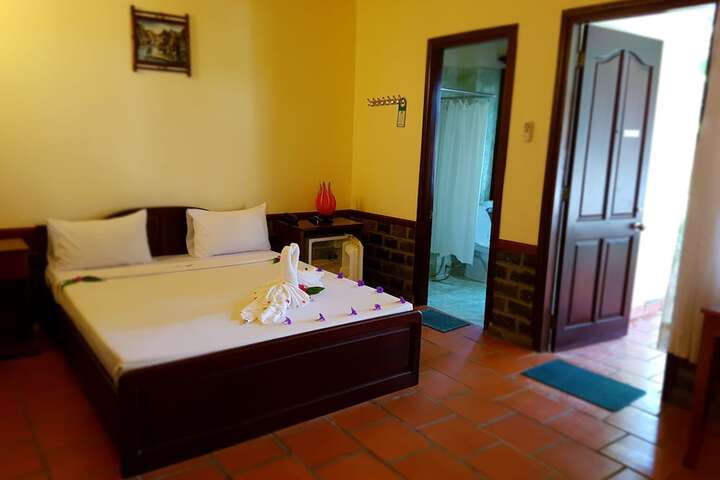 Room 43 of 62