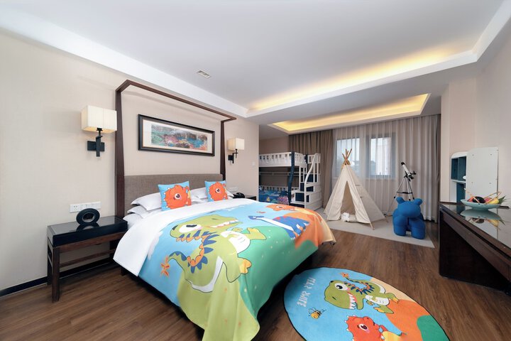 Room 45 of 111
