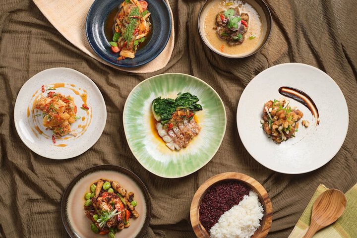 Dining 92 of 178