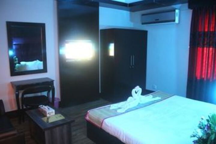 Room 35 of 57