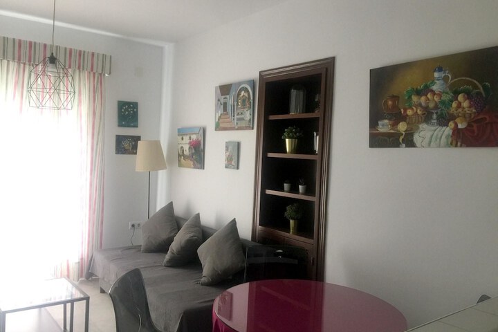 House With in Sanlúcar la Mayor With Wifi 70 km From th