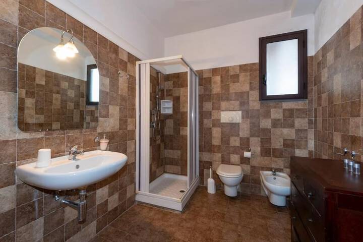 Room 20 of 29