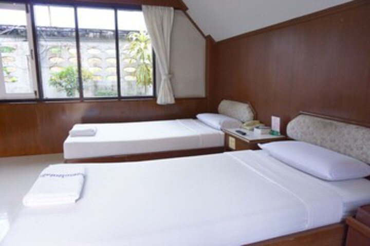 Room 25 of 50